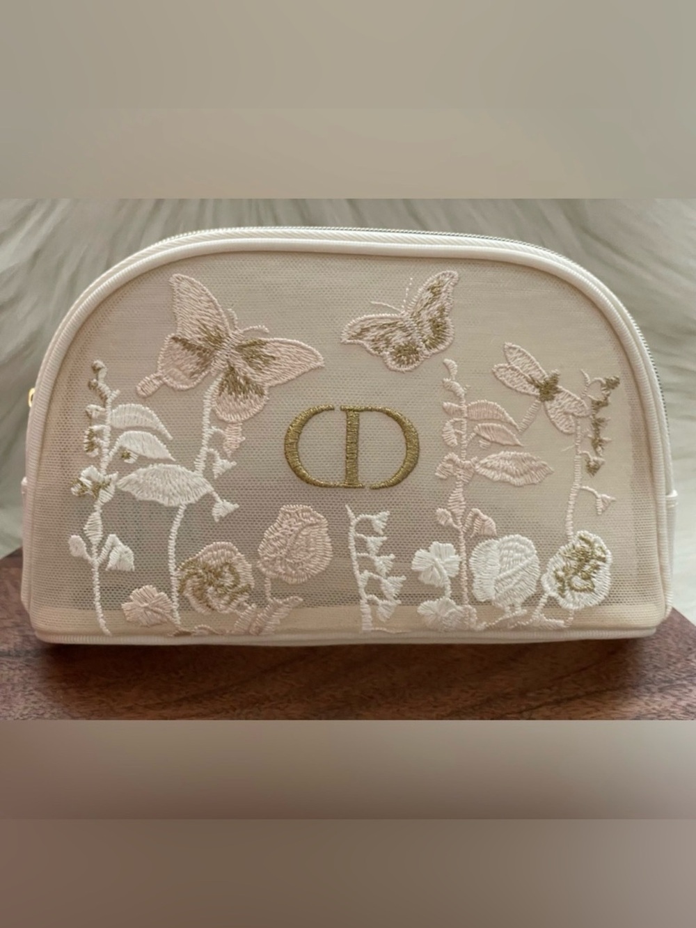 🌺🌺NEW DIOR Mesh Cream Butterfly Cosmetic Clutch Pouch
